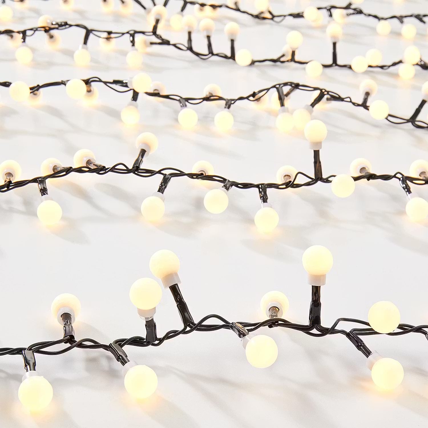 WHITE BULBS LED-Lichterkette